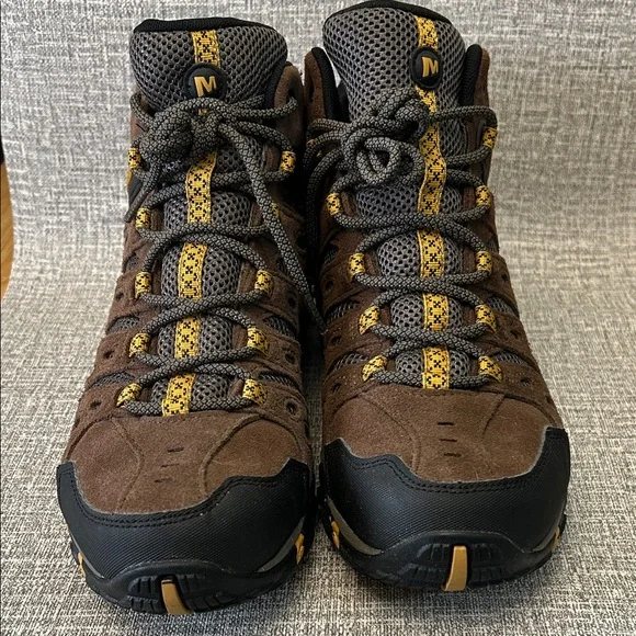 Merrell Men's Brown Hiking Boots with Yellow Accents - Picture 3 of 16